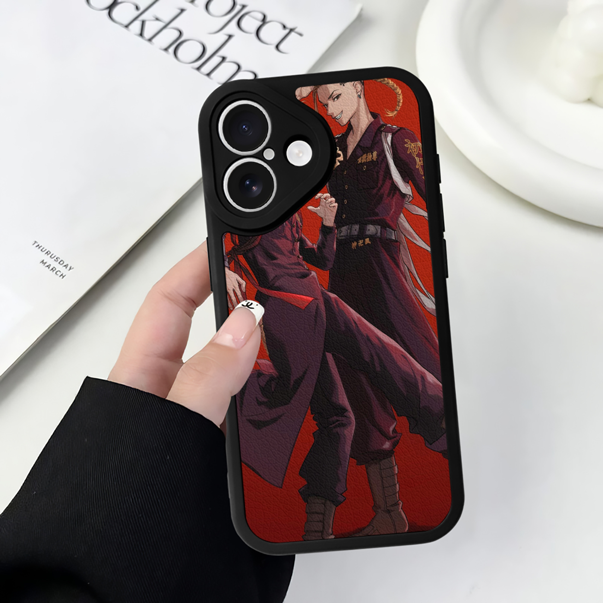 （画像用） 東京リベンジャーズ Tokyo Revengers 【iPhone 16シリーズ対応】シリコンスマホケース（レザー調） 材質：シリコン